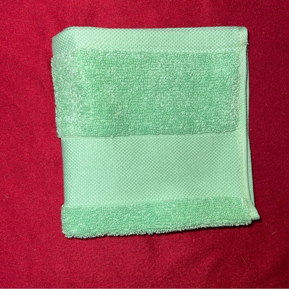 LAUREN RALPH LAUREN WESCOTT Island Green 100% COTTON HAND TOWEL 28”x 16” NWT - Picture 11 of 11